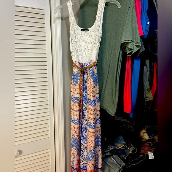 HOT ! Maxi Dress Wish Lace Dress As You Wish Maxi Dress Lace Rob With Brown  Belt Size Small NWOT